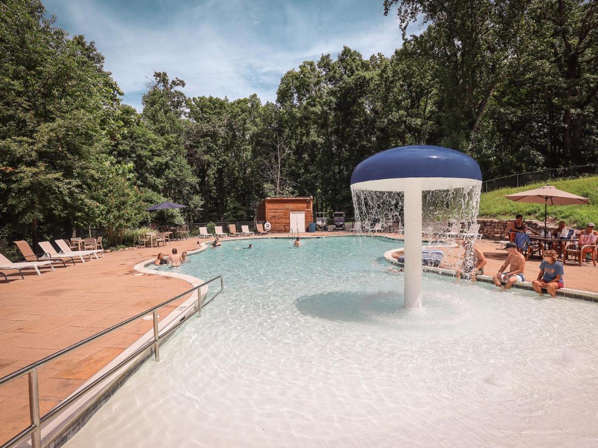 Endless Caverns Rv Resort & Cavern Tours Ню Маркет Екстериор снимка